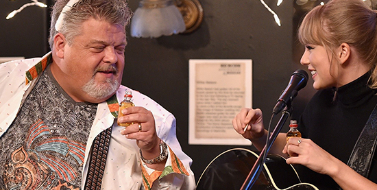 Taylor Performs at Bluebird Cafe