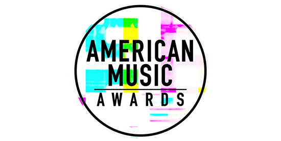 Taylor Wins Two American Music Awards