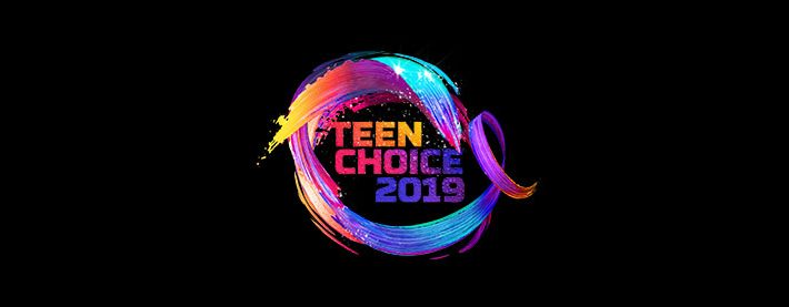 Vote for Taylor’s Three Teen Choice Award nominations!