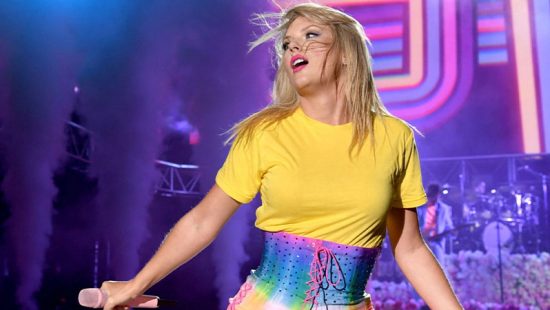 Taylor to Perform at the Melbourne Cup