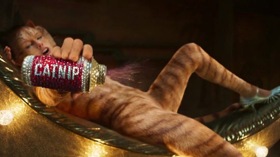 Taylor Reveals How Her Dad Inspired a Psychedelic Scene in ‘Cats’