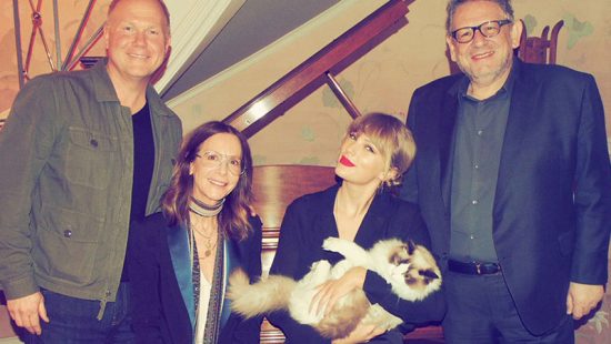 Taylor Signs Global Agreement With Universal Music Publishing Group