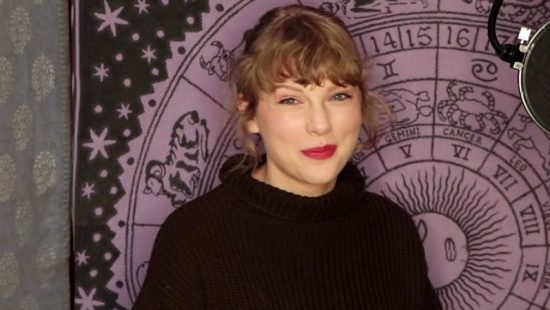 Taylor Wins 3 American Music Awards