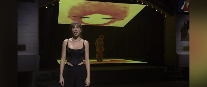 Taylor Makes Surprise Appearance On ‘Saturday Night Live’